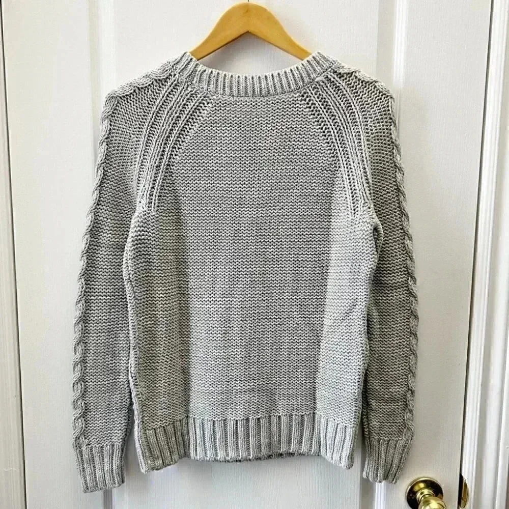 GAP Grey Cable Knit Sweater Cotton Crewneck Fisherman Pullover Size Small - Picture 8 of 16
